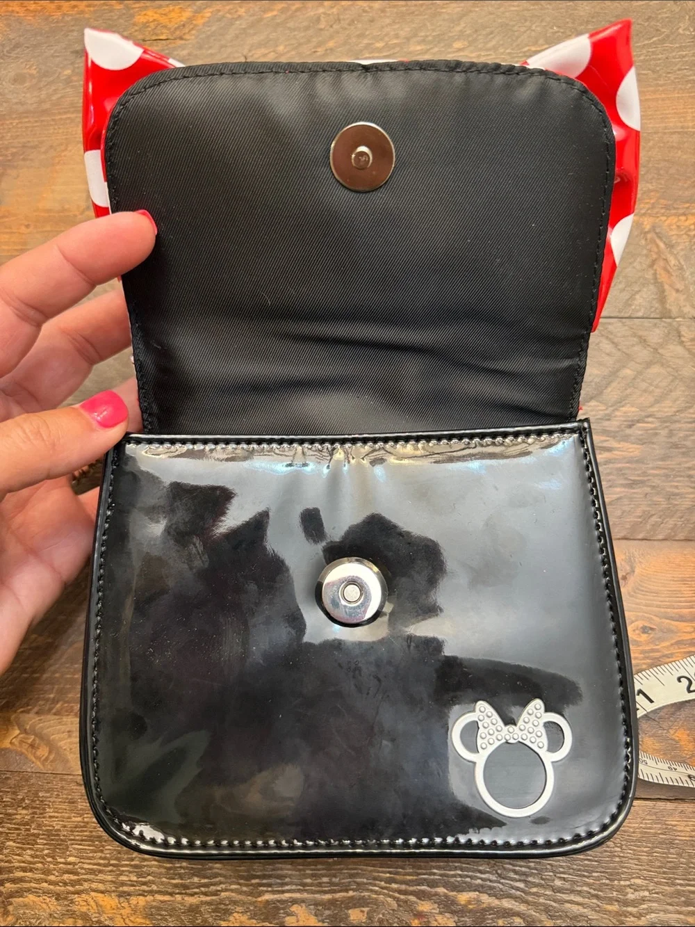 Disney Parks Kids Minnie Mouse Icon Bow Top Handle Mini Handbag Purse EUC